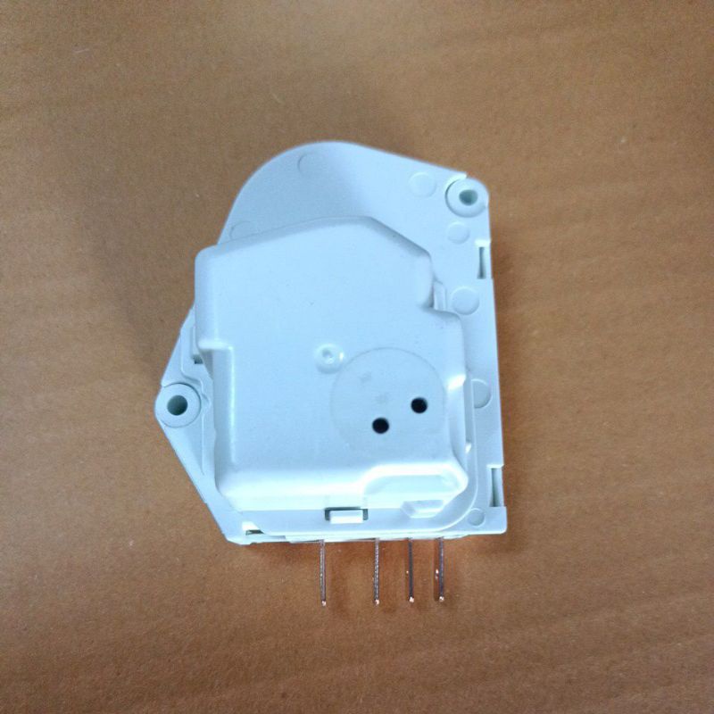 900417 ทามเมอร์ ซันโย คางหมู 208-240V AC 5A 1/2 8 HOUR รูปที่ 2