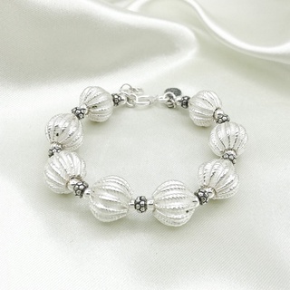 สร้อยข้อมือเงินแท้ร้อยเม็ดมะเฟือง ลายขีดเกลียว สร้อยข้อมือเงินแท้ 925: DSP 925 Sterling Silver Bracelet[CFS0001]