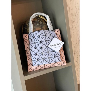 📮@1750.-🔥🔥MID YEAR SALE 7 % +📍(ส่งฟรี EMS)🔥🔥💯Baobao Issey Miyake Prism Kangaroo tote bag