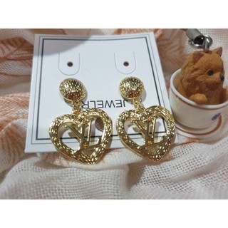 ต่างหูแฟชั่นสีทอง  หัวใจ ลาย LV