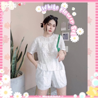 White Flower Set พร้อมส่ง set 2 ชิ้น ชุดเซ็ท ผ้าฉลุลายดอกไม้ มี2โทนสี ใส่เที่ยวคือเก๋มาก เสื้อ+กางเกง งานป้าย