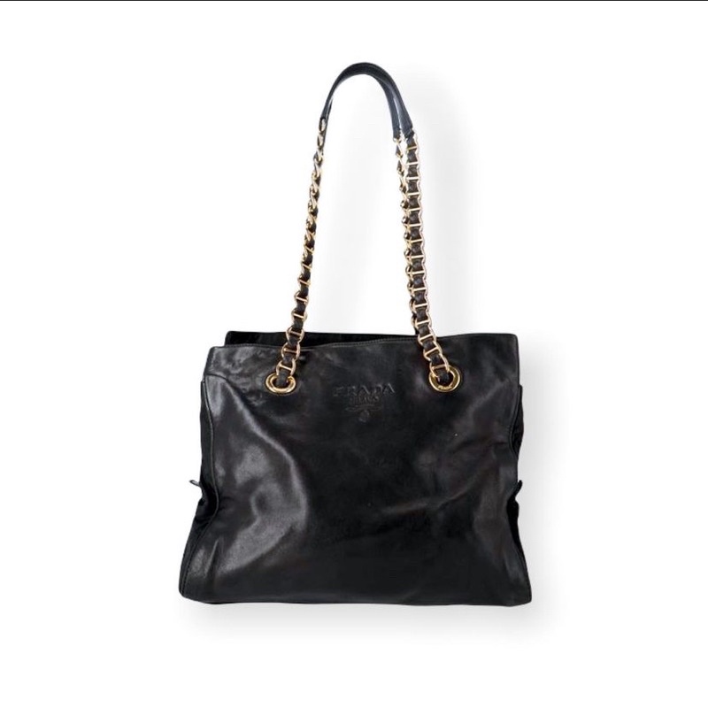 ❌sold❌prada leather x nylon chain bag (vintage)แท้100%