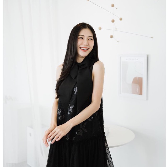 PICHA_BRAND : CHRISTAIN​ LADY DRESS​