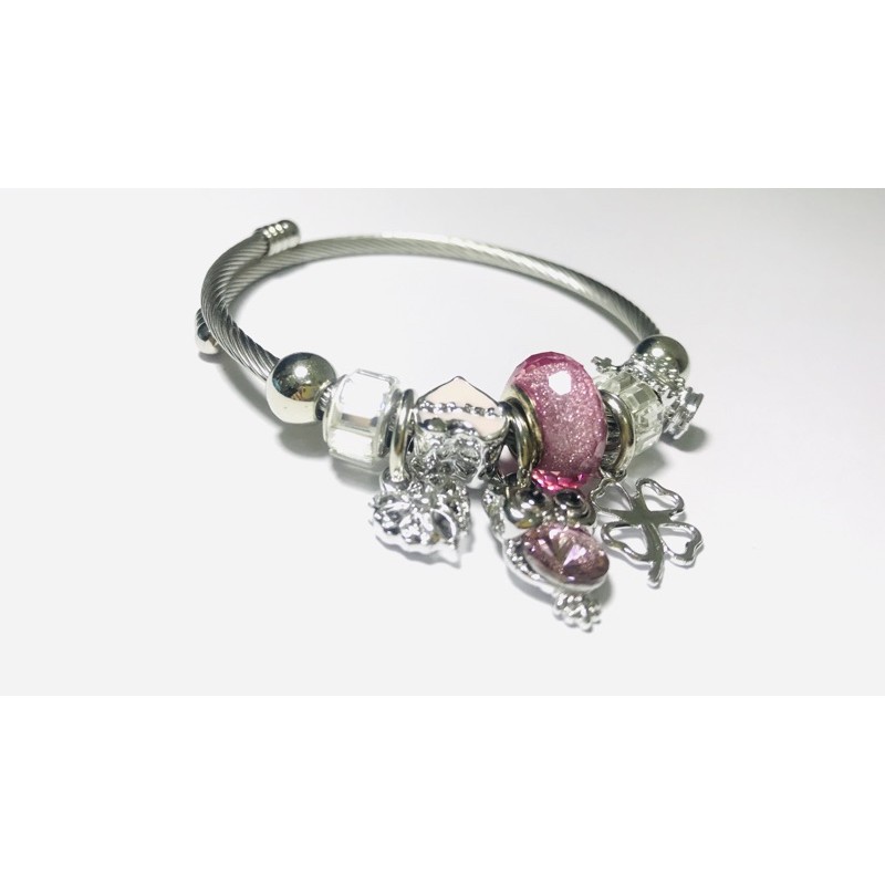 กำไลข้อมือผู้หญิง (สไตล์ Pandora)