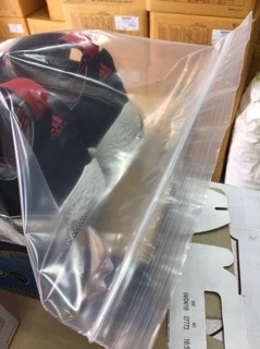 ถุงซิปใส่รองเท้าผ้าใบ 5 บาท (ถุงซิป)