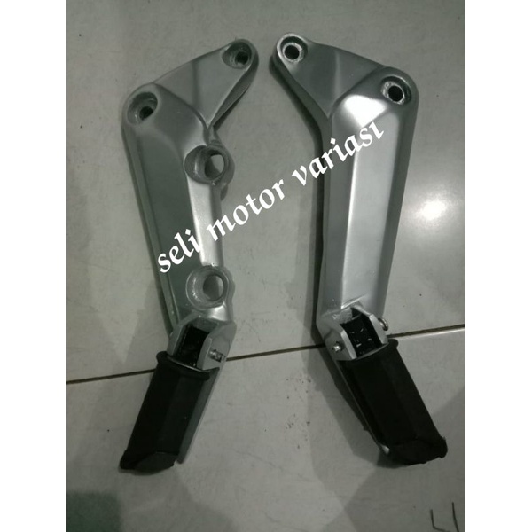 Power Postep Smash Lama 110 Bostep Footstep ด้านหลัง Smash Lama 110