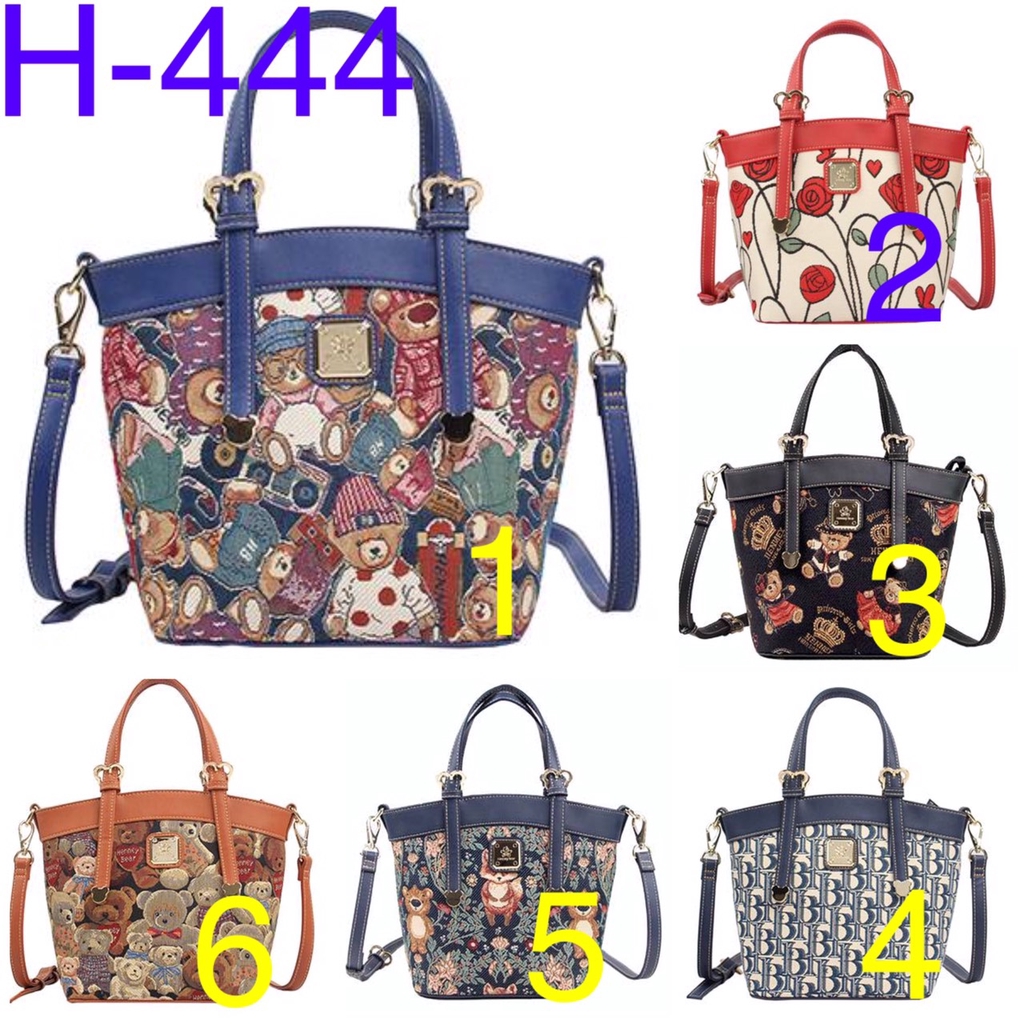 กระเป๋าหมี ยี่ห้อ Henney bear ทรงสี่เหลี่ยม