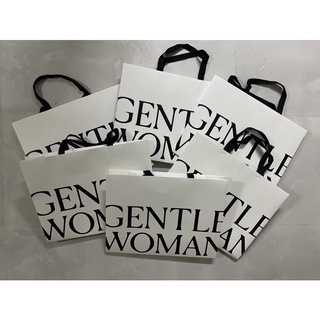 ถุงกระดาษ แบรนด์ Gentlewoman ของแท้จากshop ทรงแข็ง