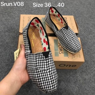 รองเท้า Toms รองเท้าลำลอง