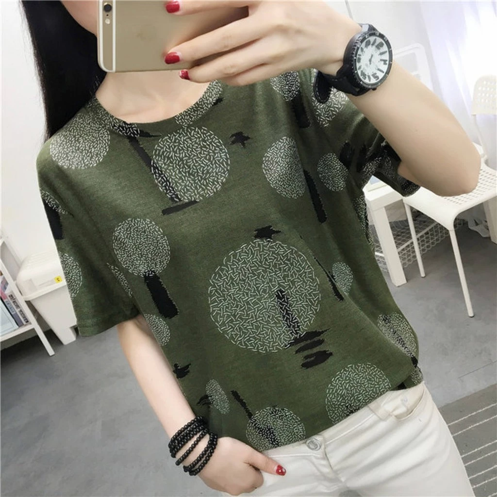 เสื้อยืดสตรีแขนสั้นคอกลม ลายดอกไม้ ลายขวาง thumbnail 5