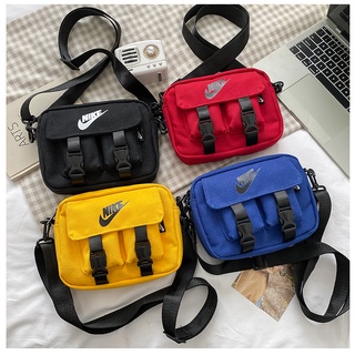 Nike กระเป๋าสะพายข้าง Fashion Boy and Girl Small Canvas Bag