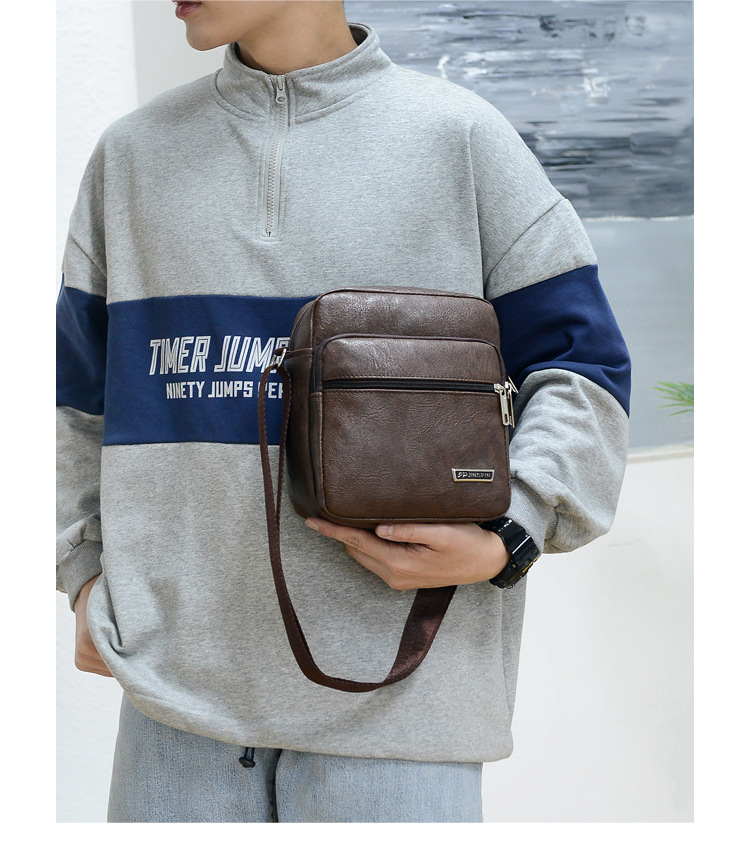 (W149)กระเป๋าสะพายผู้ชาย ลายหนังซิปเยอะ งานดีมาก bagdance