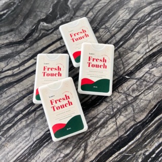 FRESH TOUCH by LOUVE สเปรย์แอลกฮอล์อเนกประสงค์ พกพาสดวก กลิ่น Camomile Mint