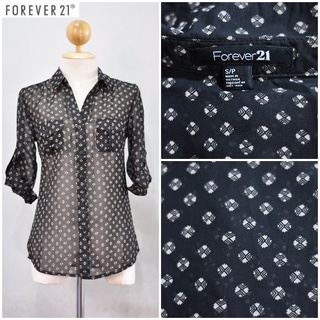 060-030 Forever21 เสื้อเชิ้ตชีฟองสีดำ จุดครีม