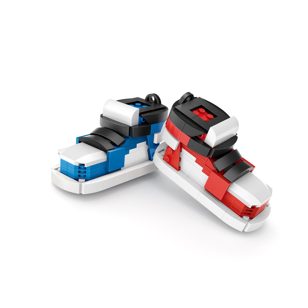 LOZ MiniBlock พวงกุญแจรองเท้ากีฬาคู่ Red & Blue (รหัส 1214)