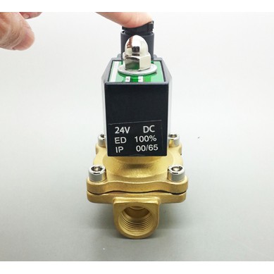 โซลินอยด์วาล์ว วาล์วไฟฟ้าปิดเปิดน้ำ แรงดันไฟ 12V/24/220V ขนาดท่อ1/2 อากาศ แก๊ซ น้ำมัน วัสดุทองเหลือง