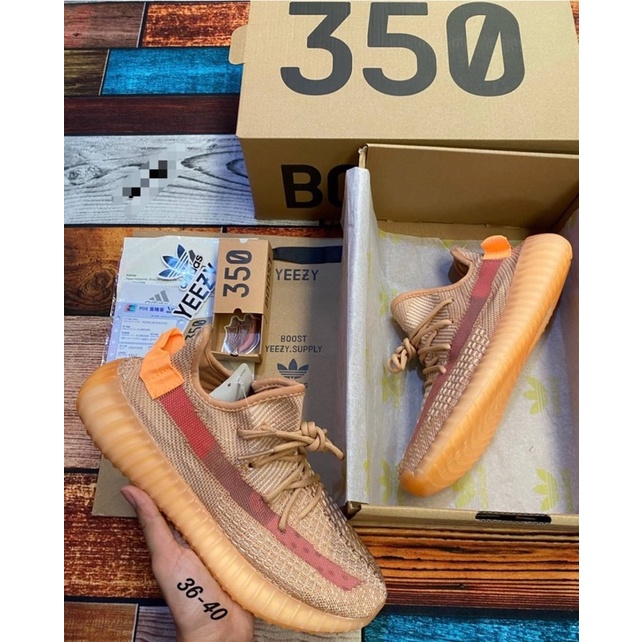 🙏รองเท้าของ Yeezy350📸ภาพถ่ายจากของจริง📸งานดีงานสวยสั่งเลยส่งทุกวัน🛒พร้อมส่งฟรีอุปกรณ์ครบตามรูปส่งเอง(รับตัวแทน)👫😍🙏