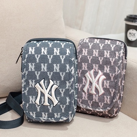 MLB (พร้อมส่ง) MLB CROSS BODY BAG กระเป๋าสะพายข้างปักNY กระเป๋าใส่โทรศัพท์ ของแท้💯%