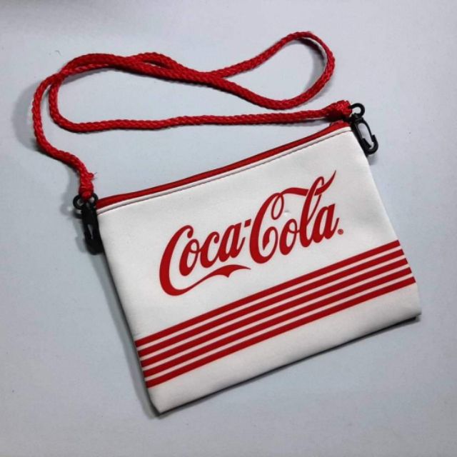 ของสะสมโค้ก กระเป๋าสะพาย Coca-Cola