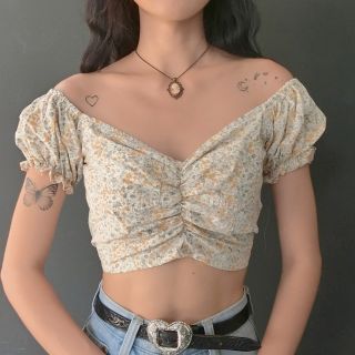 เสื้อแขนตุ๊กตาวินเทจ