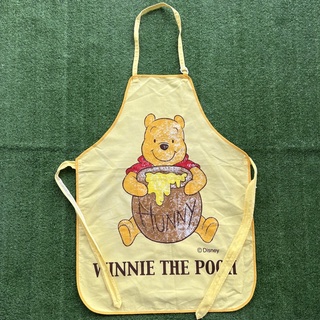 Winnie the pooh ผ้ากันเปื้อนเด็กโต หมีพูห์