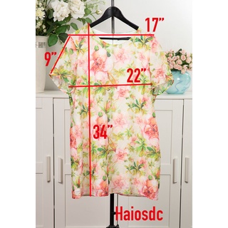 เดรส Haiosdc มือสอง เดรสแขนสสั้นผ้าโปลีเอสเตอร์ ลายดอกกุหลาบสีชมพูแดง ชุดมีผ้าซับใน  ซิปหลังแต่งมุกผ้าใส่สบายน่ารักมาก