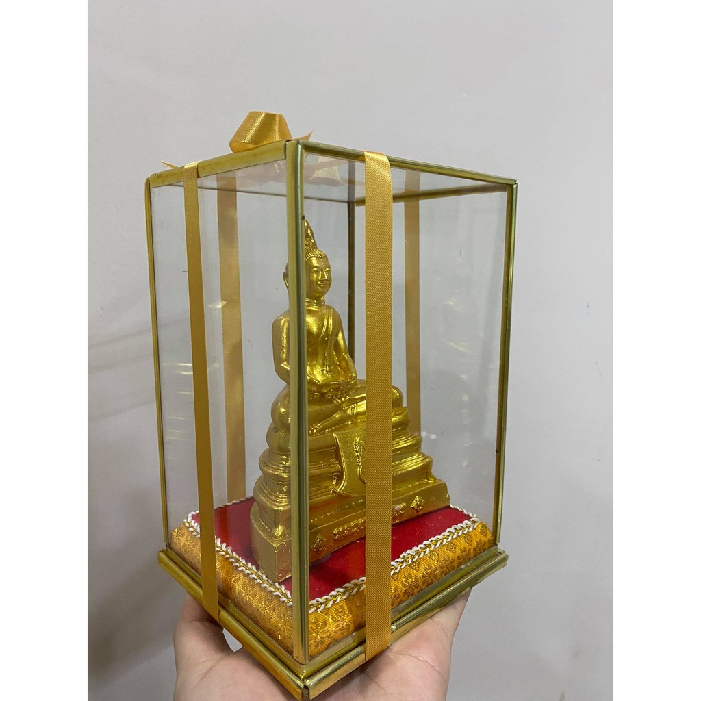 หลวงพ่อโสธร หลวงปู่ทวด สูง7นิ้วพร้อมตู้ผูกบิ้นทอง