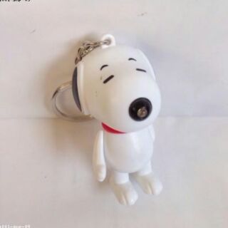 พวงกุญแจ ลาย สนู๊ปปี้ SNoopy กดปุ่ม มีไฟ มีเสียง ขนาดสูง 2 นิ้ว