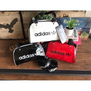 Adidas mini sholuder Bag Code:B9D150264 แบรนด์แท้ 100% งาน Outlet