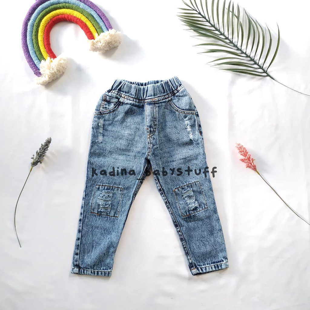 (ราคาหน่วย) BT21 GIRLS JEANS SET / SNOWBLUE CHILDRENS RIPPED JEANS PANTS / BTS MINNIE MOUSE UNICORN 