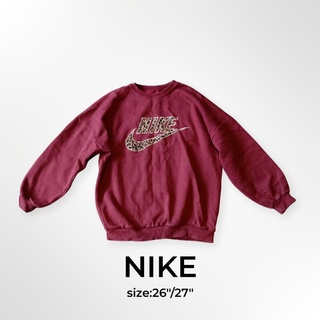 เสื้อสเวตเตอร์nikeมือสอง