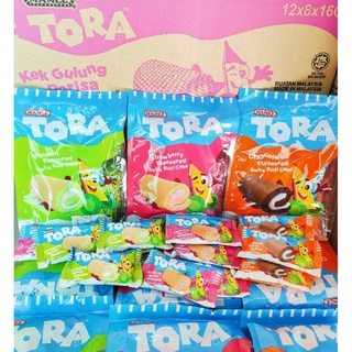 TORA  เค้กโรลสอดไส้ครีมแสนอร่อยจากแบรนด์ Mamee 1 แพค มี 8 ชิ้น