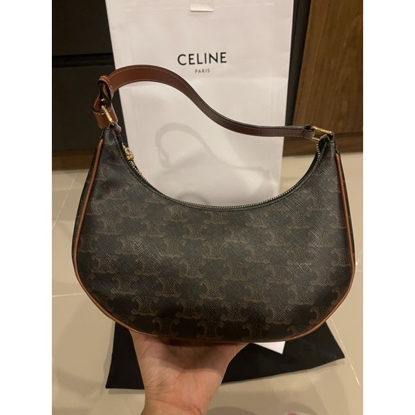 Used like new 39,999฿  CELINE AVA Bag