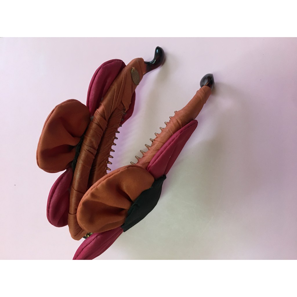 ❣️Sale❣️ที่รวบผมทรงกล้วย (banana hair clip) Evita Peroni แท้ (used) สีแดง-ดำ