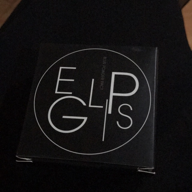 แป้ง eglips blur สี 23