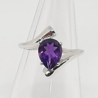 แหวน อเมทิสต์ (Amethyst) พลอยแท้ สีม่วงเข้ม งดงาม ตัวเรือนเงินแท้ 925 ขนาด 54