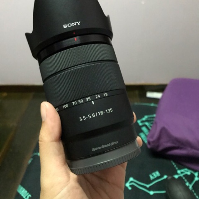 Lens Sony 18-135 mm F 3.5-5.6