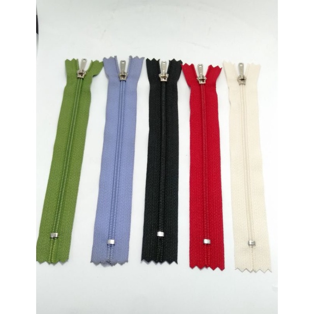 YKK 6 INCH CFC RIT / ZIPPER / ZIPPER / YKK 6 INCH ZIPPER (+/- 15 CM)