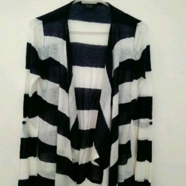 เสื้อ​คลุม​ไหมพรม​แบนด์​ZEIN