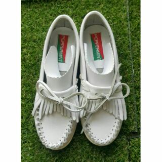 Peppermint shoes รองเท้าเปปเปอร์มิ้นท์ รองเท้าหนังแท้ สีขาวฟริ้งๆๆ