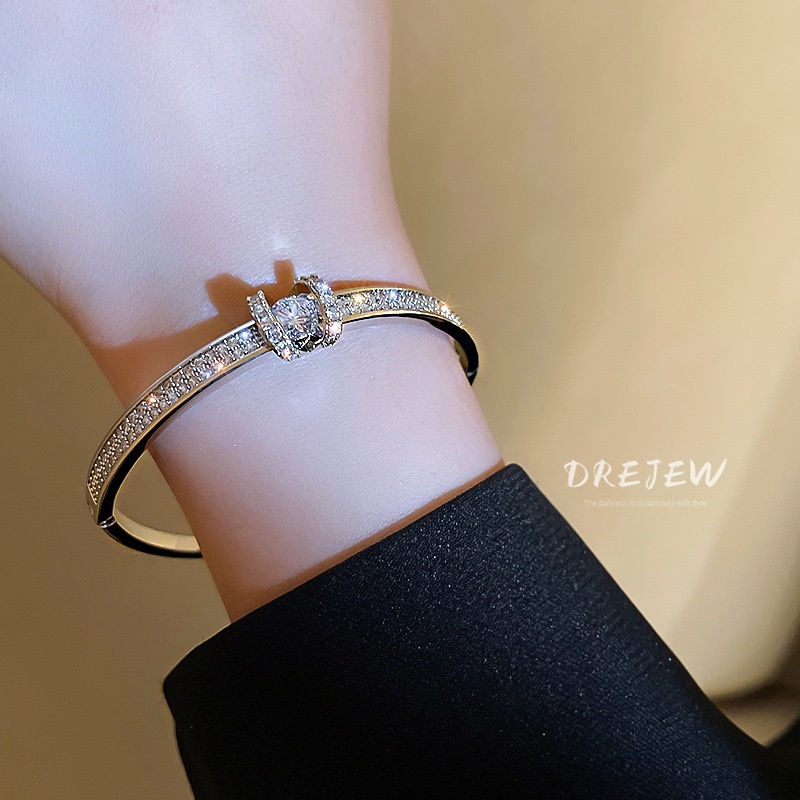 DREJEW สร้อยข้อมือ ประดับเพชร ทรงเรขาคณิต เข้ากับทุกการแต่งกาย แฟชั่นโรมัน สไตล์เกาหลี สําหรับผู้หญิง