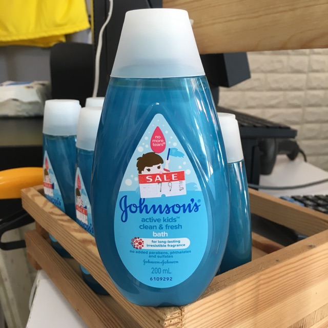 Johnson's สบู่เหลวสูตร แอคทีฟเฟรช ขจัดแบคทีเรีย 200ml.