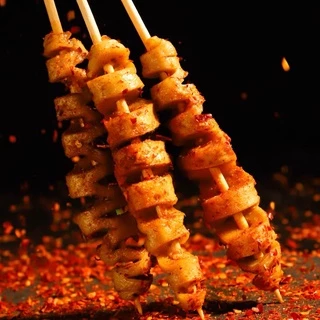 【ซือเค่อบู๋หวั่ง】食刻不忘 炭烧面筋ไส้กรอกเต้าหู้บาร์บิคิว รสหม่าล่าและรสสะเต๊ะ เนื้อแน่นหนึบอร่อย