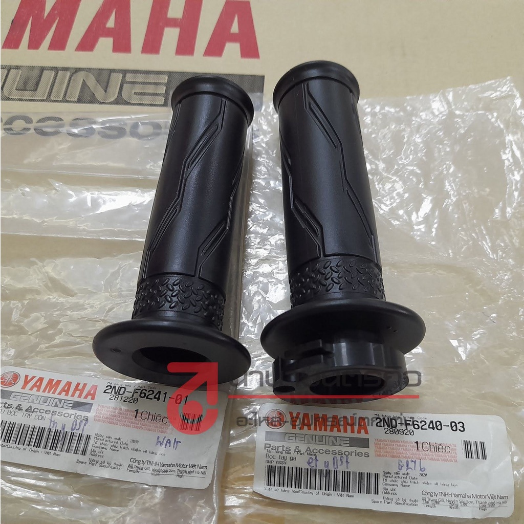 2NDF624101 - 2NDF624003 ปลอกแฮนด์ GRIP Finn Exciter 155 Aerox 2021-2023 แท้ Yamaha 2ND-F6241-01 - 2ND-F6240-03