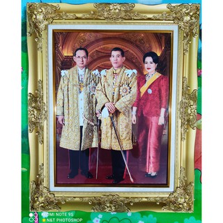 ภาพรัชกาลที่9 รัชกาลที่10 พระพันปี ใส่กรอบหลุยส์สีทองอย่างดี ขนาดภาพ 15x20 นิ้ว ขนาดรวมกรอบ 53x66นิ้ว