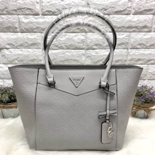 💋 New !!! GUESS WOMEN’S BAG 🍭