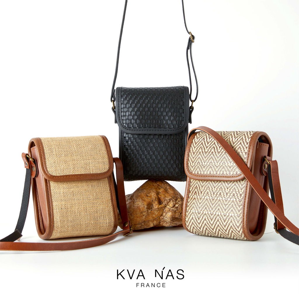 KVA N'AS กระเป๋าสานสะพายข้างสไตล์มินิมอล สายสะพายปรับได้ ใส่ iPhone ได้ทุกรุ่น ใช้ได้ทั้งชายและหญิง