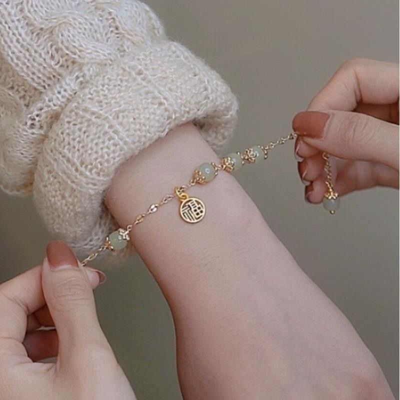 สร้อยข้อมือ จี้หยกนําโชค เข้ากับทุกการแต่งกาย สไตล์โบราณ แฟชั่นสร้างสรรค์ สําหรับผู้หญิง 800