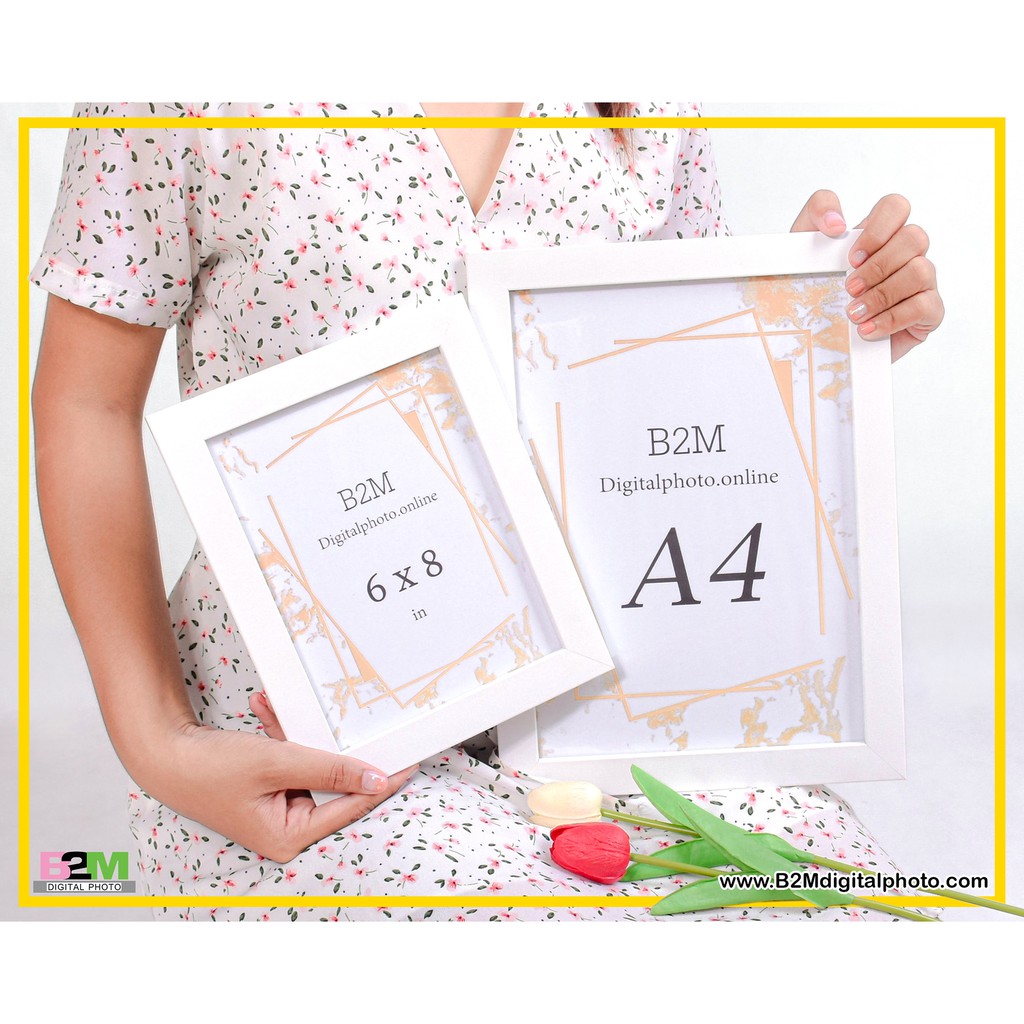 กรอบรูปA4 สีขาว และ 6x8 +กระจกใสด้านหน้า+ขาตั้ง+หูแขวนผนัง