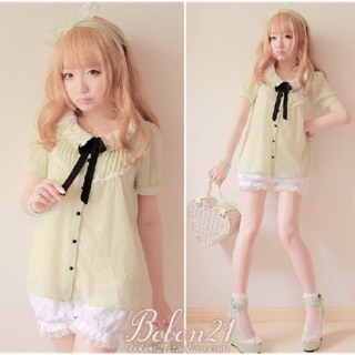 เสื้อชีฟองน่ารัก สีเขียวอ่อน แบรนด์ Bobon21